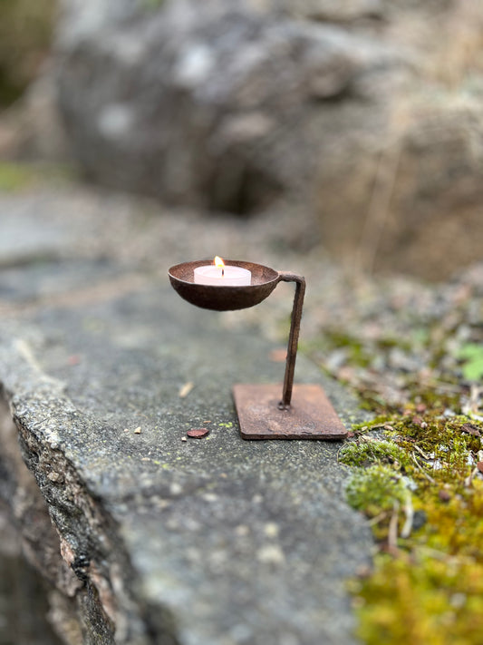 Värmeljushållare, Natur