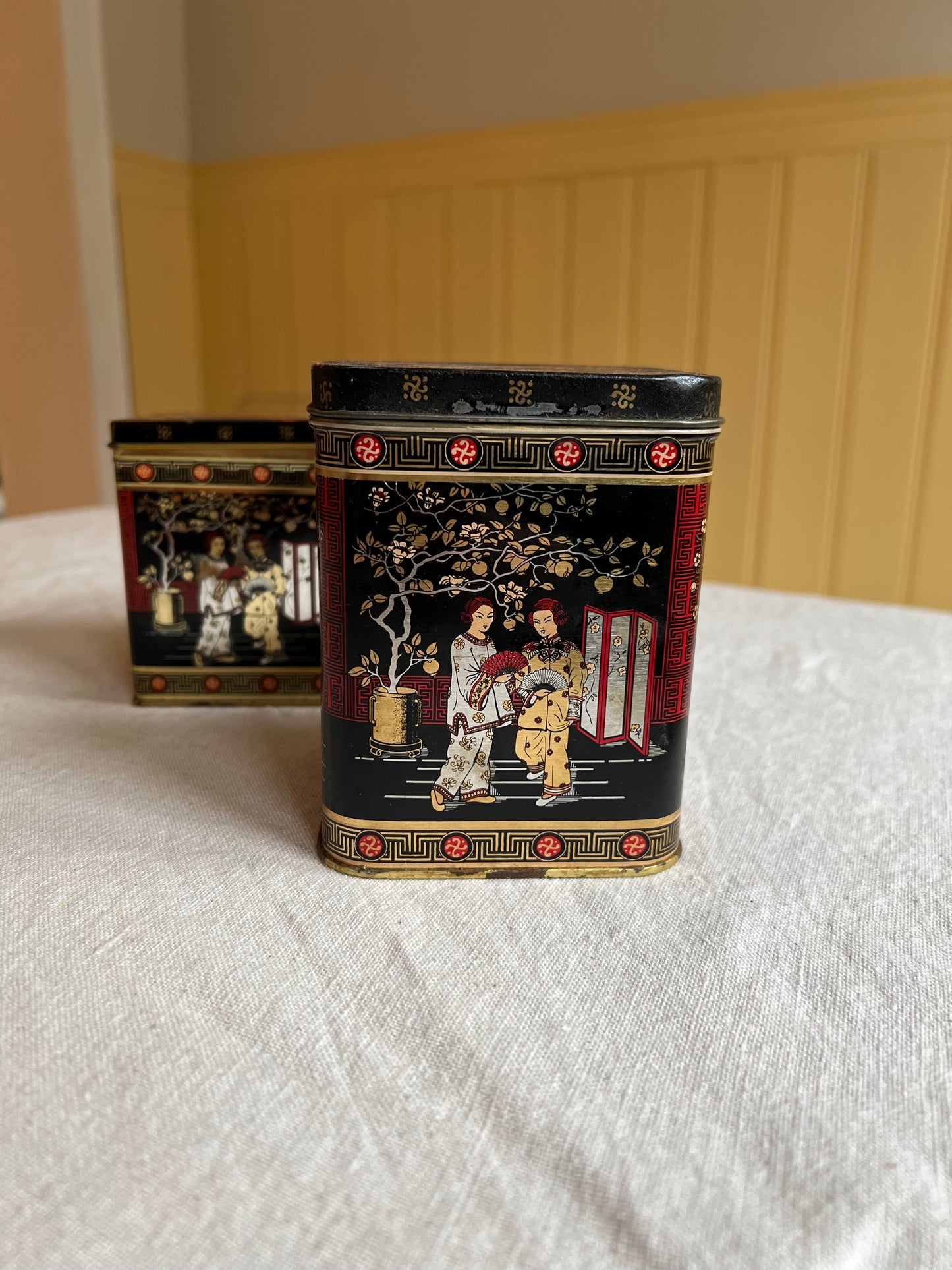 Plåtburk/Teburk Stor med motiv