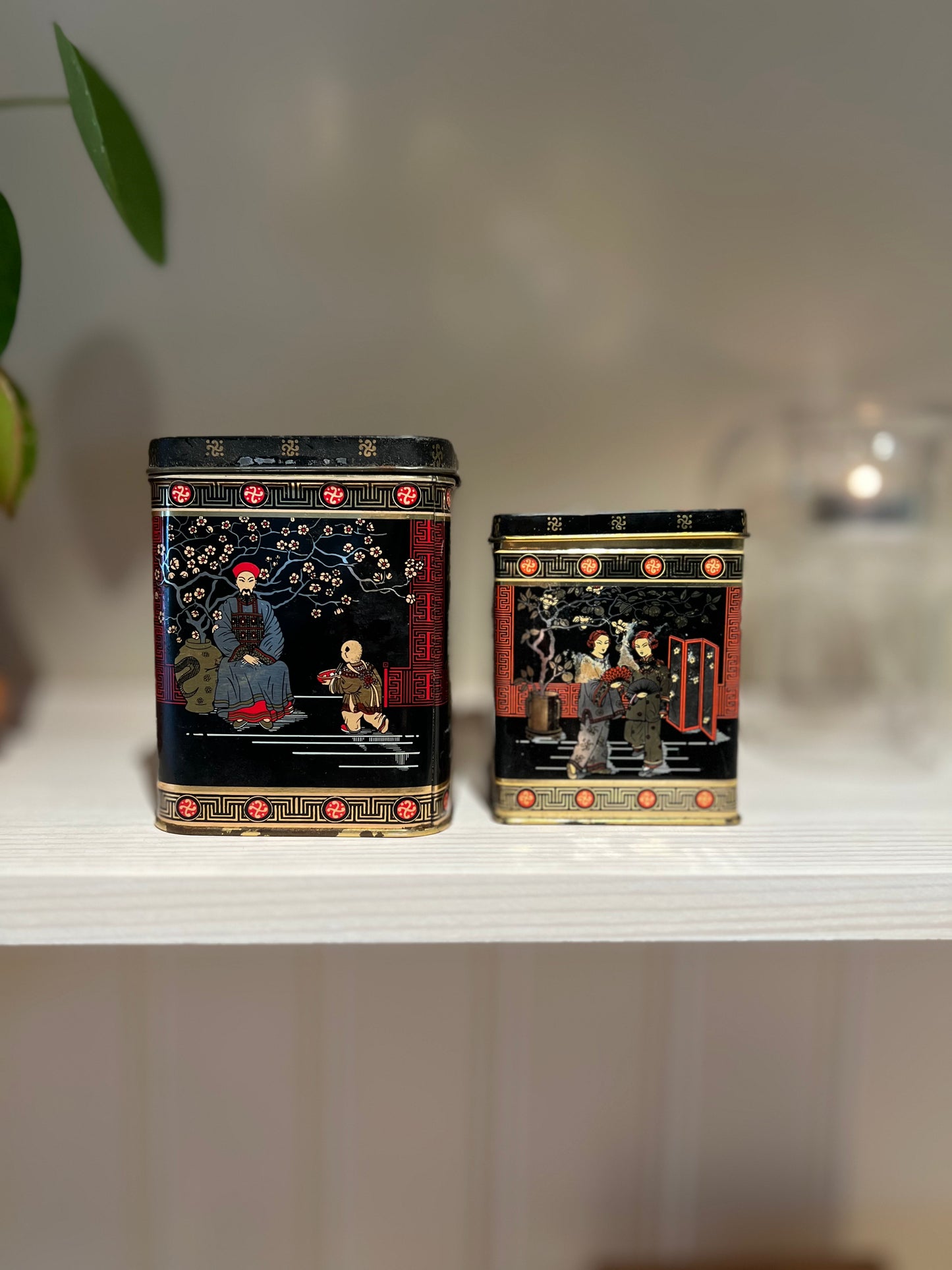 Plåtburk/Teburk Stor med motiv